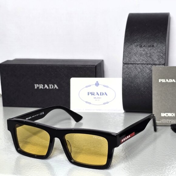 Prada Linea Rossa PSA07 sunglasses - Picture 1 of 4